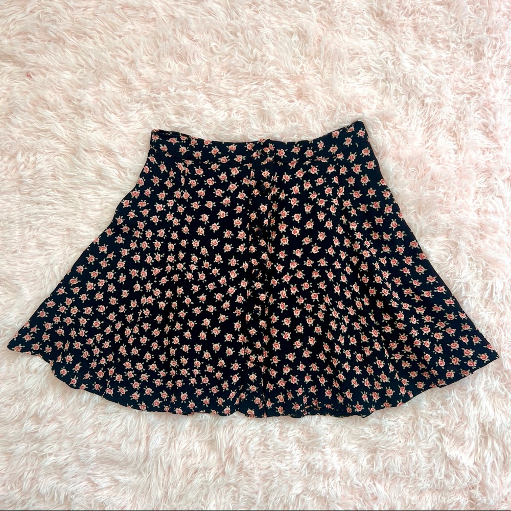 Floral mini skirt with buttons down the front